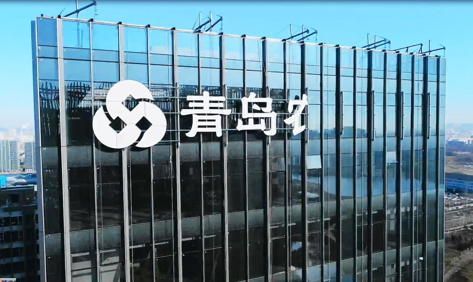 青岛农商银行大厦丨幕墙发光字工程现场图三 青岛农商银行大厦丨幕墙发光字工程现场图三