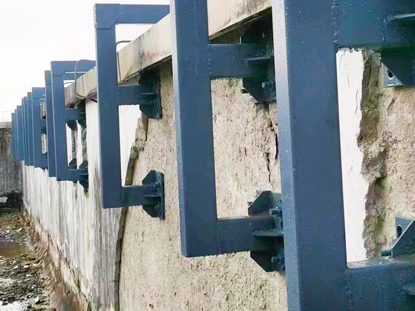 深圳普联技术集团工业园丨楼体发光字工程现场图二 深圳普联技术集团工业园丨楼体发光字工程现场图二